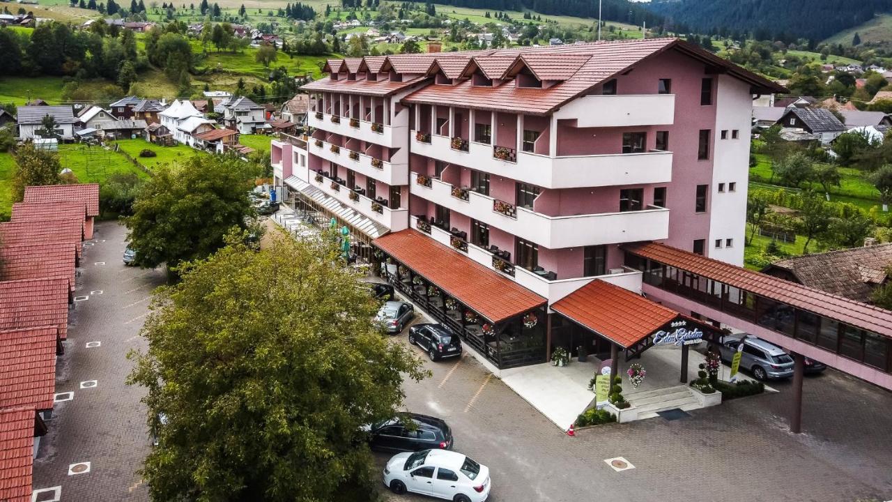 Hotel Eden Garden Spa Campulung Moldovenesc Exterior photo